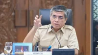 Menteri